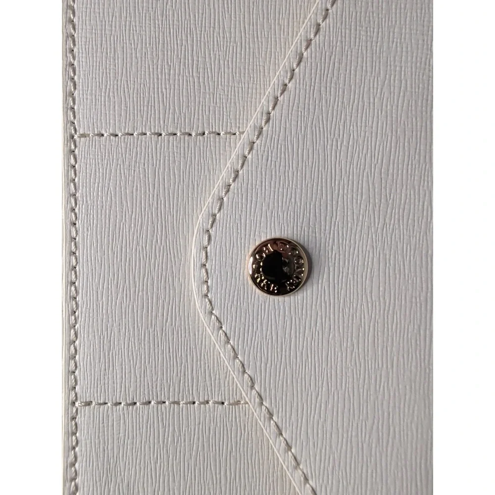 Dooney Bourke White Thin Flap Wristlet Brand New Leather‎